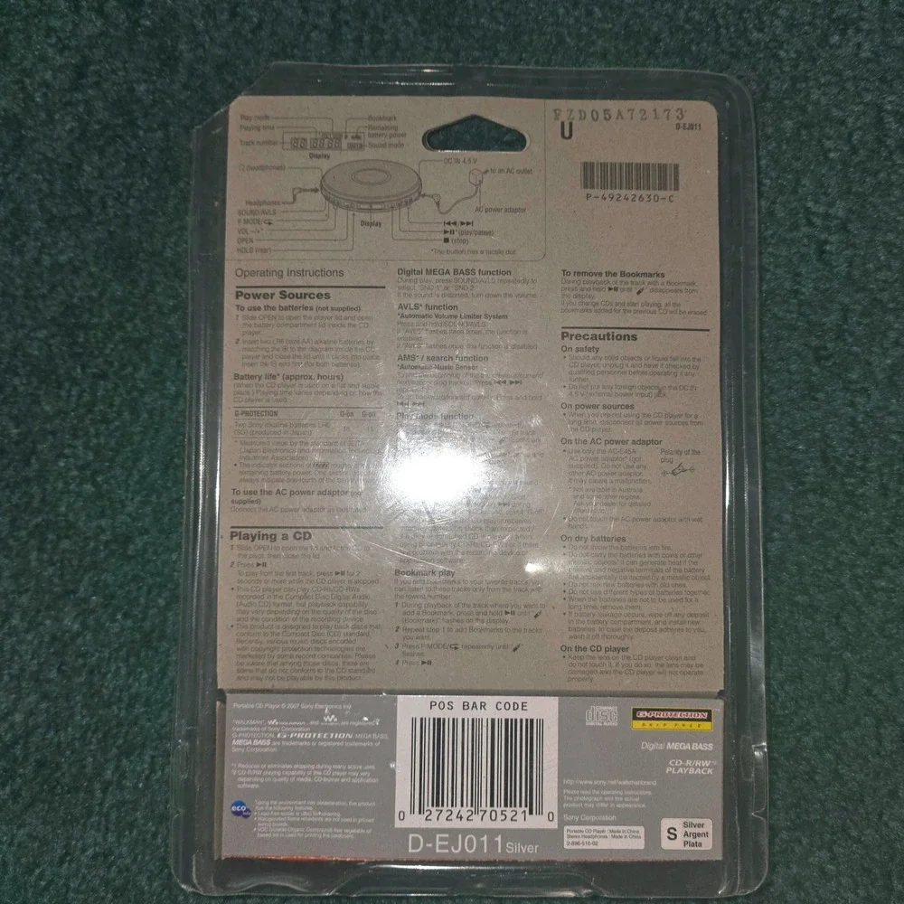 Sony D-EJ011 Portable CD Walkman Silver G-Protection Digital Mega Bass New NOS